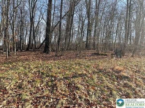 2.53 Acres of Residential Land for Sale in Upper Mount Bethel Township, Pennsylvania