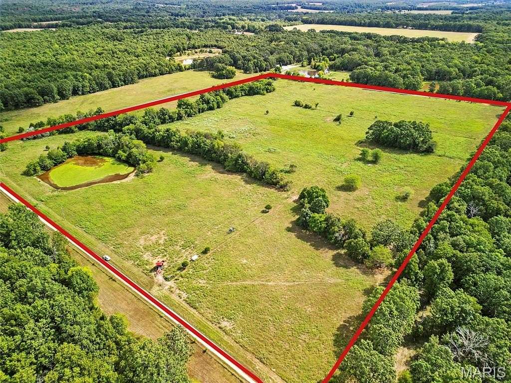 35.3 Acres of Agricultural Land for Sale in Edgar Springs, Missouri