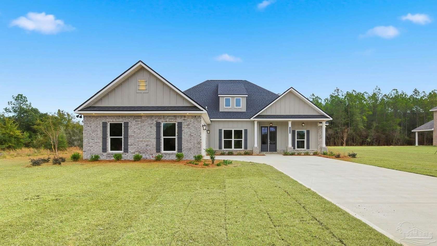 2.16 Acres of Residential Land with Home for Sale in Pace, Florida