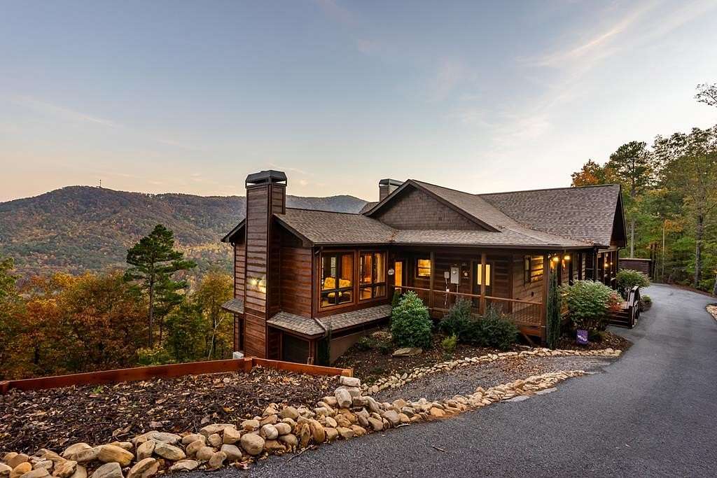 2 Acres of Residential Land with Home for Sale in Blue Ridge, Georgia