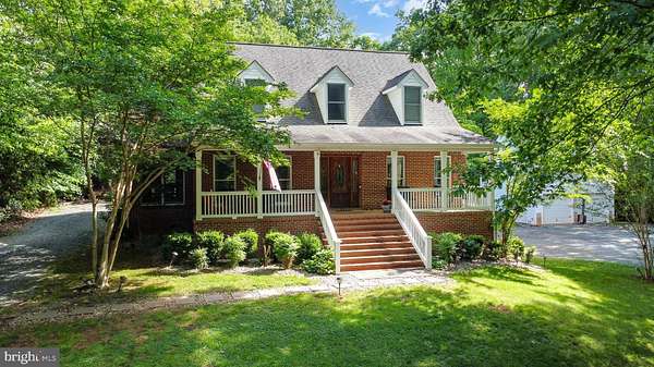 4 Acres of Residential Land with Home for Sale in Fredericksburg, Virginia