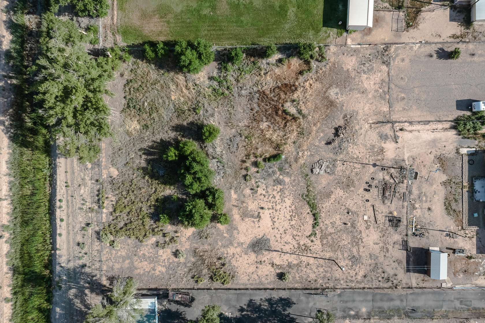 1 Acre of Land for Sale in Los Lunas, New Mexico