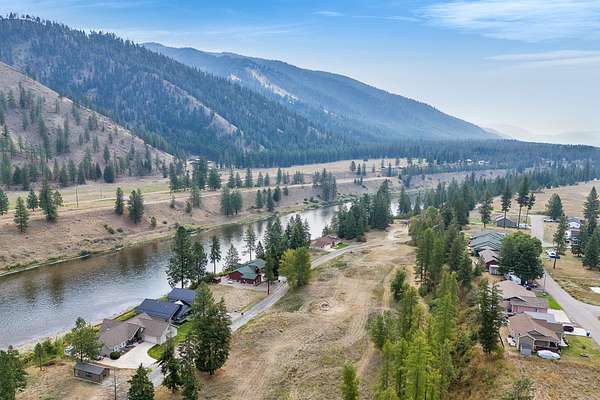 7 Acres of Residential Land for Sale in Superior, Montana
