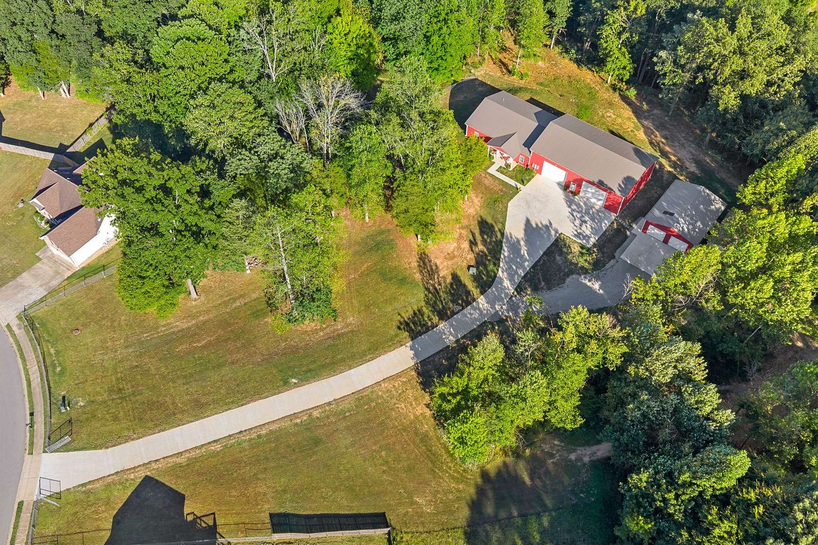 41 Acres of Recreational Land with Home for Sale in Clarksville, Tennessee