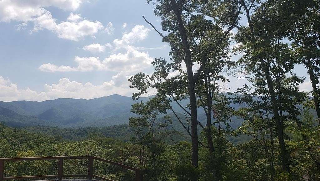 1 Acre of Residential Land for Sale in Hiawassee, Georgia