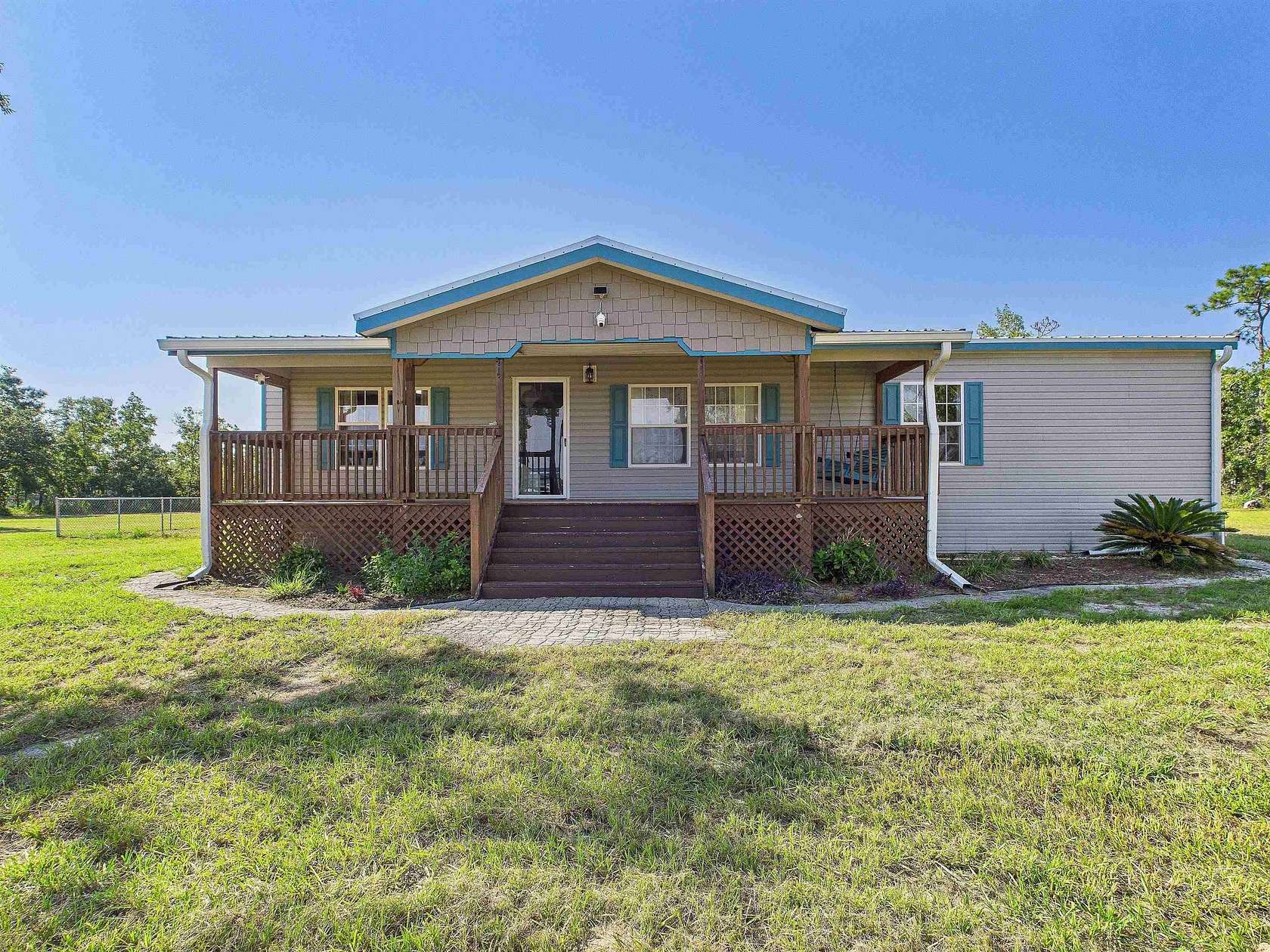 2.16 Acres of Residential Land with Home for Sale in Perry, Florida