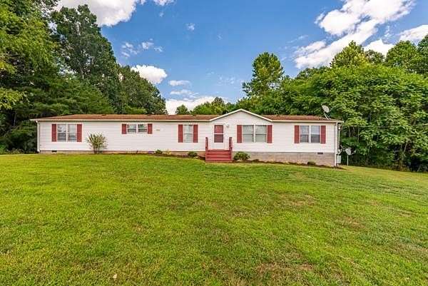 2 Acres of Residential Land with Home for Sale in Dillwyn, Virginia