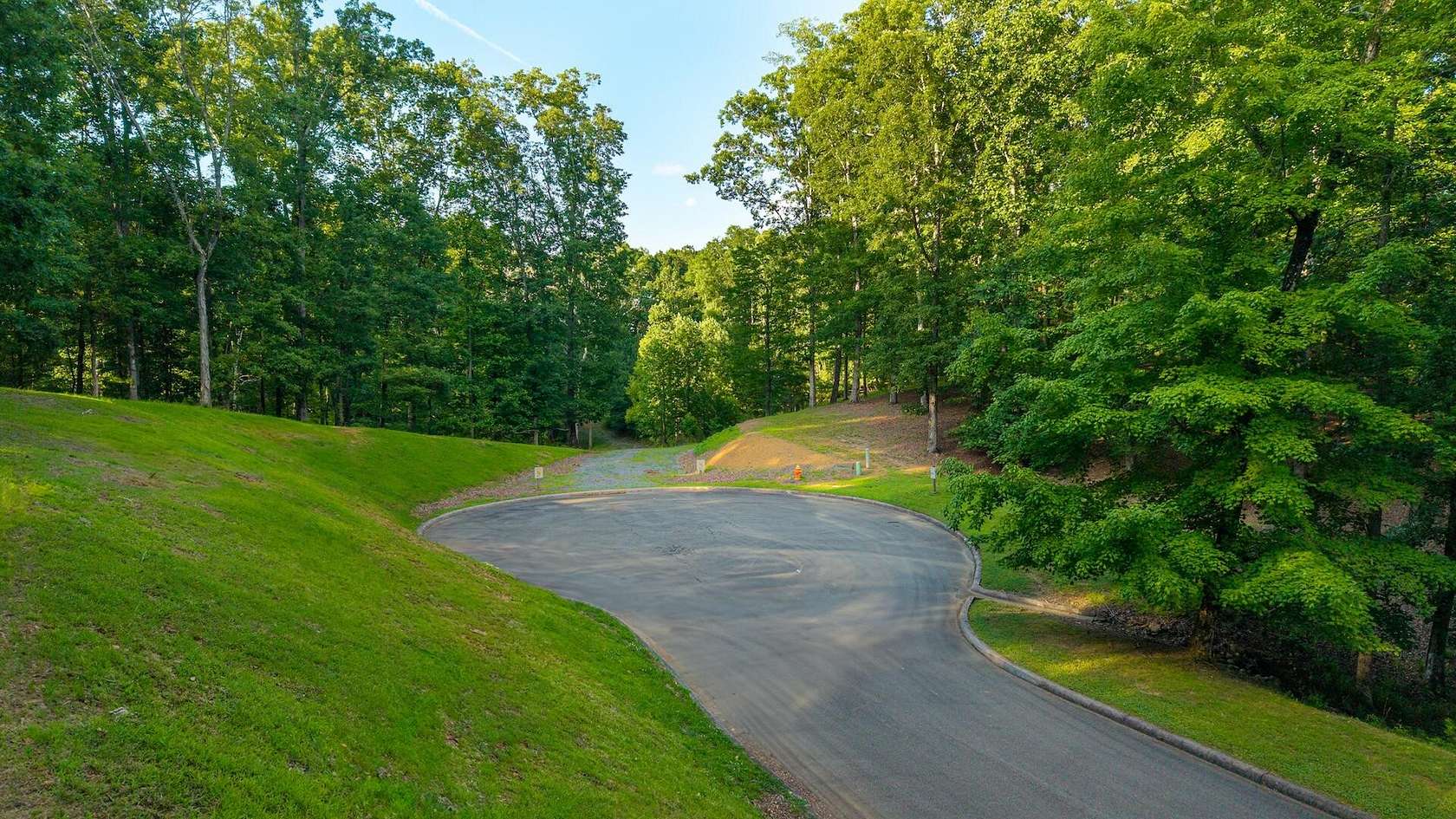 2 Acres of Residential Land for Sale in Cleveland, Tennessee