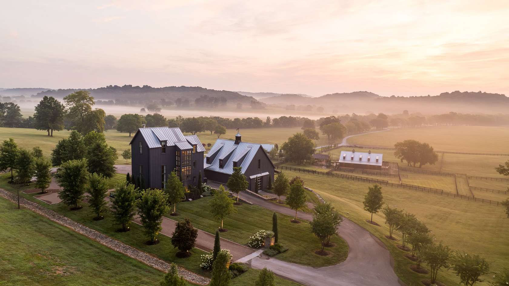 97.4 Acres of Land with Home for Sale in Franklin, Tennessee