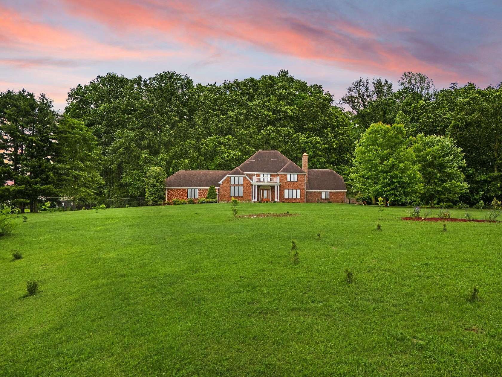 8 Acres of Residential Land with Home for Sale in Monticello, Kentucky