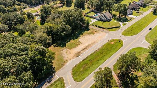 1 Acre of Commercial Land for Sale in Poplarville, Mississippi
