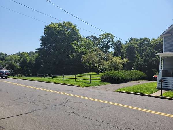 0.54 Acres of Mixed-Use Land for Sale in Naugatuck, Connecticut