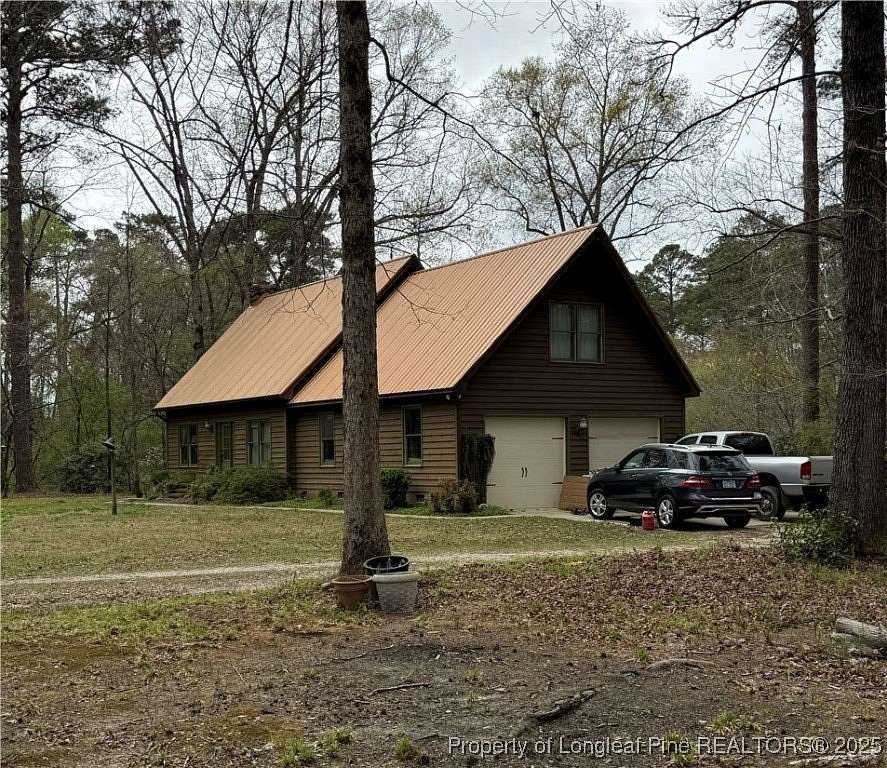 14.8 Acres of Land with Home for Sale in Fayetteville, North Carolina