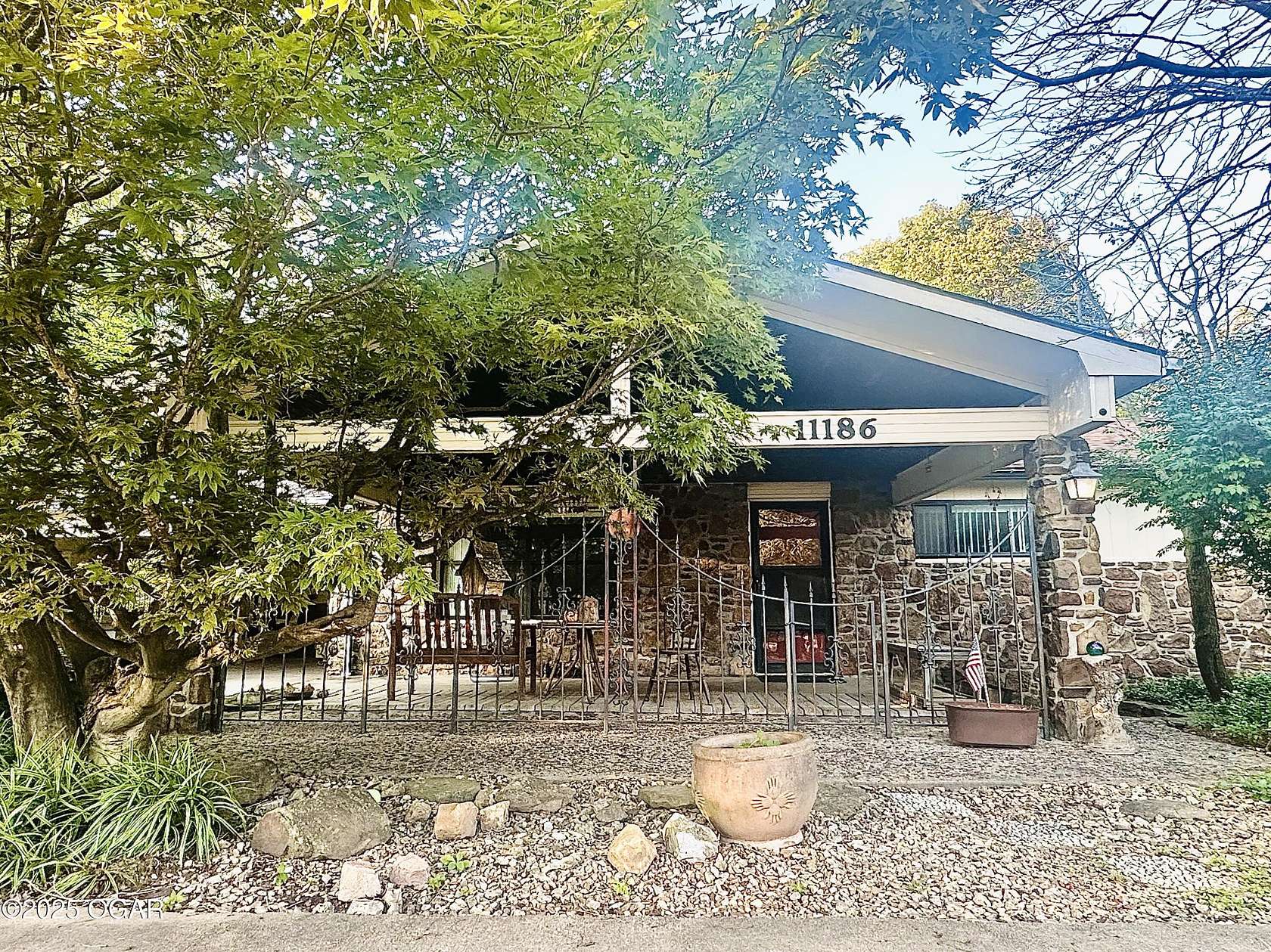 2 Acres of Residential Land with Home for Sale in Neosho, Missouri