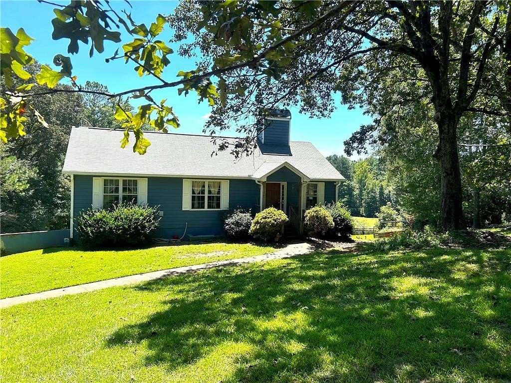 14.8 Acres of Land with Home for Sale in Bremen, Georgia