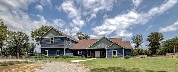 20 Acres of Agricultural Land with Home for Sale in Mabelvale, Arkansas