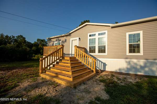 2.8 Acres of Residential Land with Home for Sale in Keystone Heights, Florida