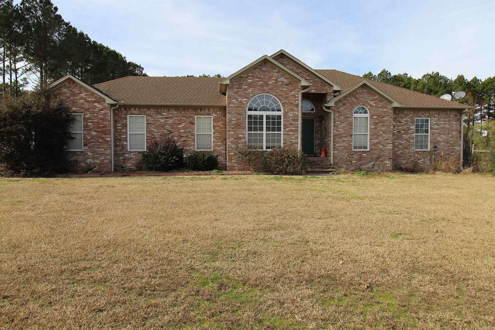 4 Acres of Residential Land with Home for Sale in Sheridan, Arkansas