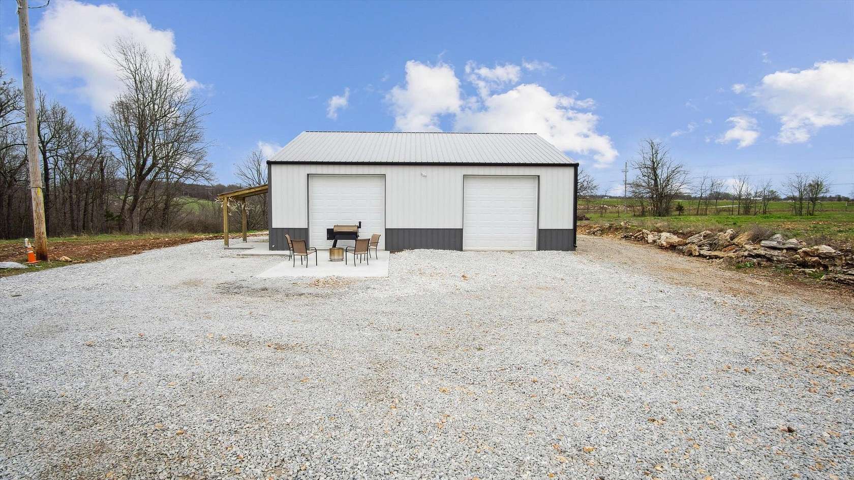 10 Acres of Residential Land with Home for Sale in Walnut Grove, Missouri