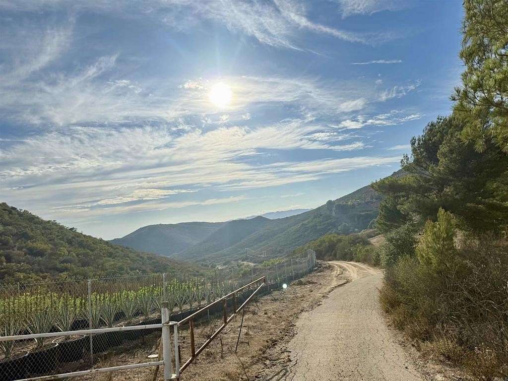 10.5 Acres of Recreational Land for Sale in Fallbrook, California