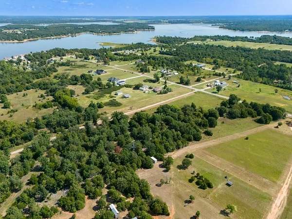 7 Acres of Residential Land for Sale in Shawnee, Oklahoma
