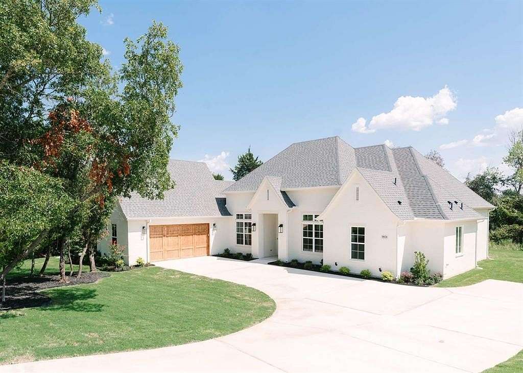 2 Acres of Residential Land with Home for Sale in Weatherford, Texas