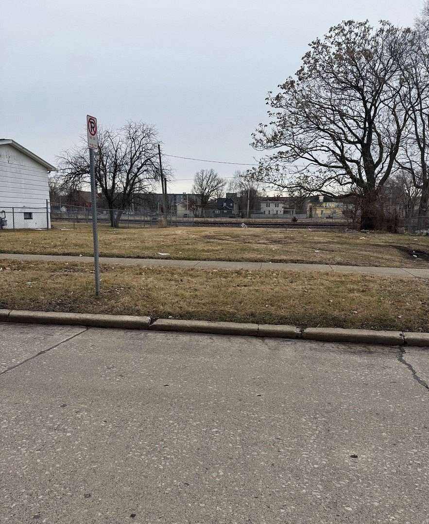 0.19 Acres of Residential Land for Sale in Champaign, Illinois