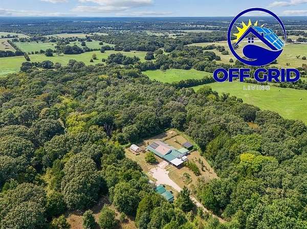 19.8 Acres of Land with Home for Sale in Mabank, Texas