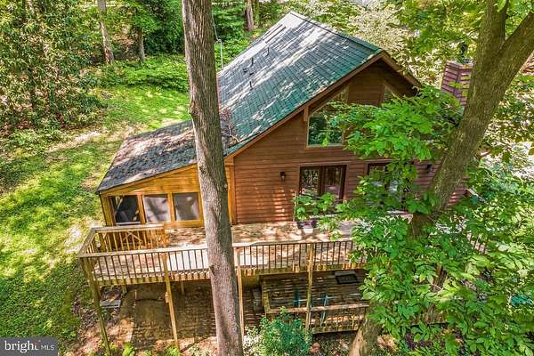 10.3 Acres of Land with Home for Lease in Stafford, Virginia