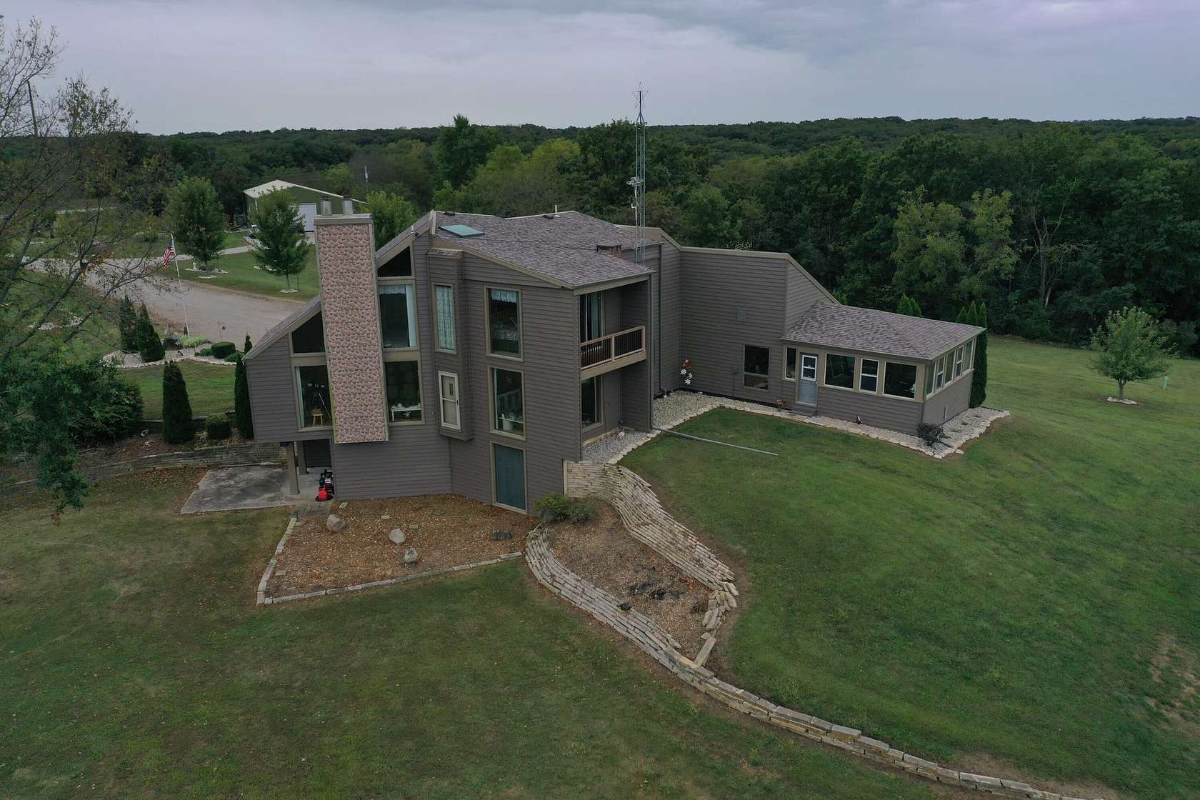 80 Acres of Land with Home for Sale in Keosauqua, Iowa