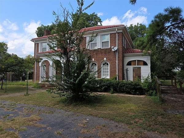 2.17 Acres of Residential Land with Home for Sale in Wortham, Texas