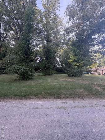 1.55 Acres of Residential Land for Sale in Fairview Heights, Illinois