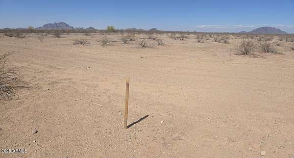 1 Acre of Residential Land for Sale in Tonopah, Arizona