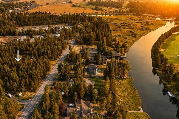 1.1 Acres of Residential Land for Sale in Bend, Oregon