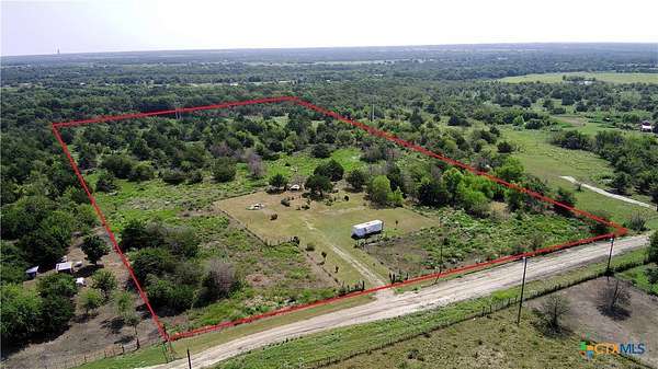 16.5 Acres of Agricultural Land for Sale in Mexia, Texas
