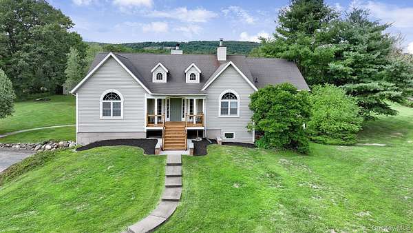 4.68 Acres of Residential Land with Home for Sale in Bloomingburg, New York