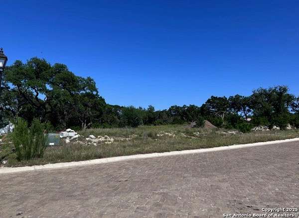 1 Acre of Residential Land for Sale in San Antonio, Texas