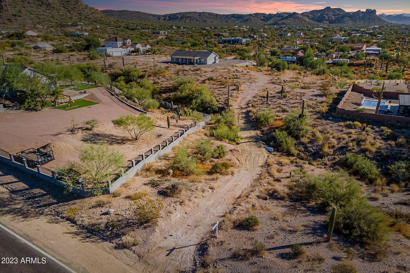 1.25 Acres of Residential Land for Sale in Apache Junction, Arizona
