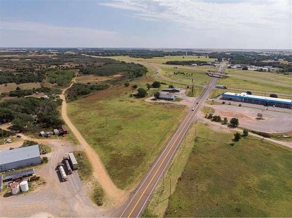 10.7 Acres of Improved Commercial Land for Sale in Erick, Oklahoma