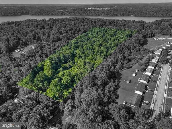21.6 Acres of Recreational Land for Sale in Conowingo, Maryland