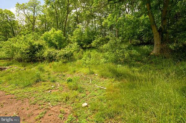 2 Acres of Residential Land for Sale in Charles Town, West Virginia