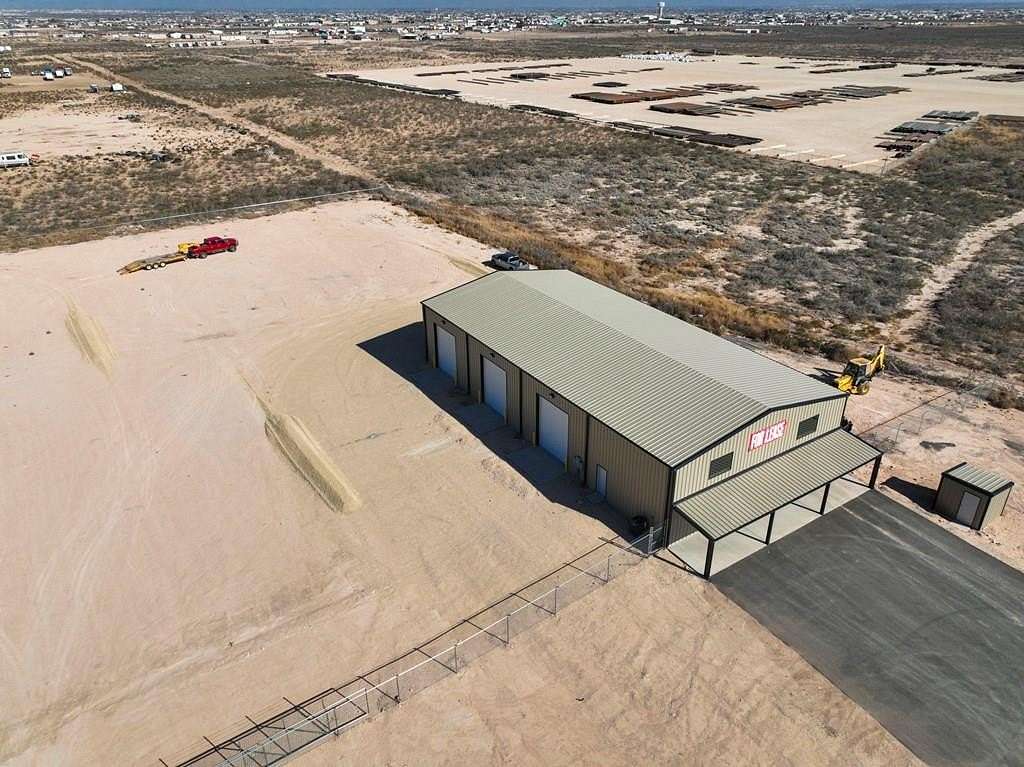 2.5 Acres of Improved Commercial Land for Sale in Odessa, Texas