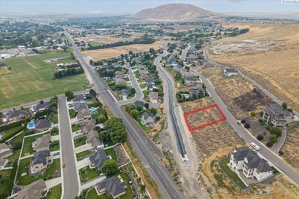 0.29 Acres of Residential Land for Sale in West Richland, Washington