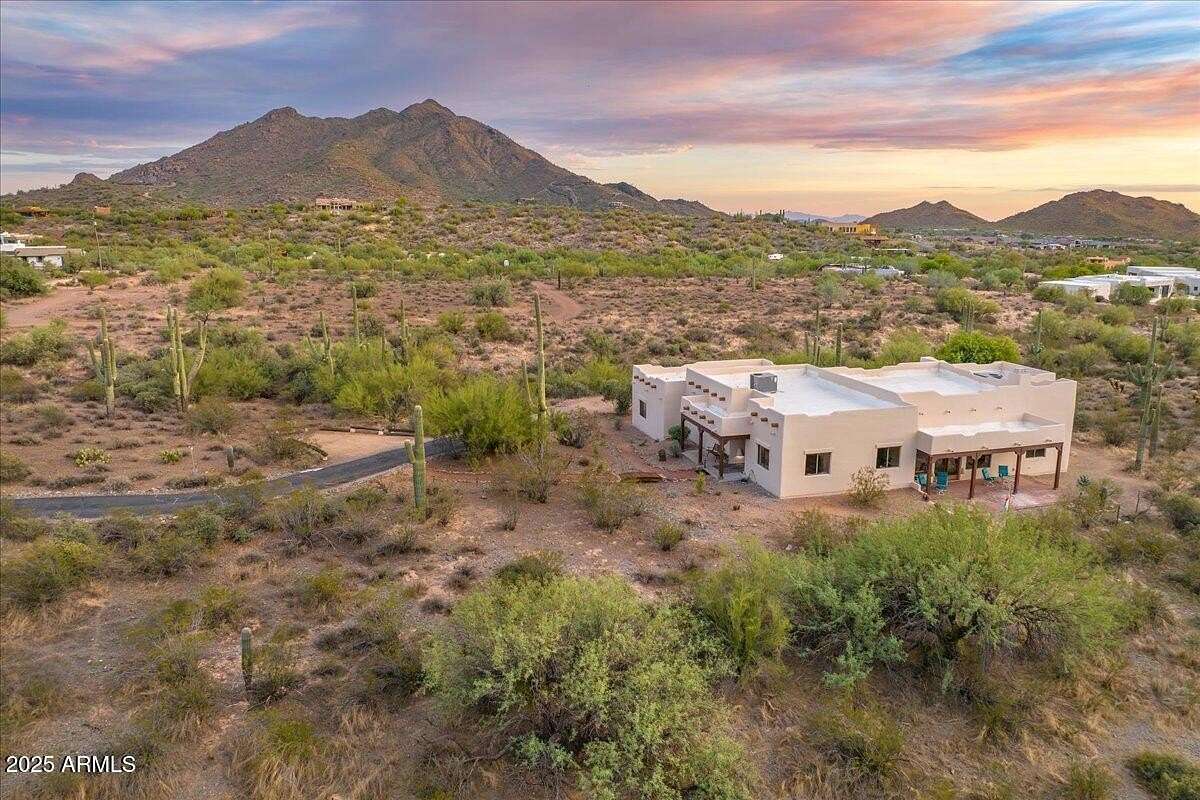 2.88 Acres of Land with Home for Sale in Cave Creek, Arizona