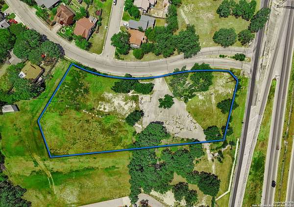 2.65 Acres of Commercial Land for Sale in San Antonio, Texas