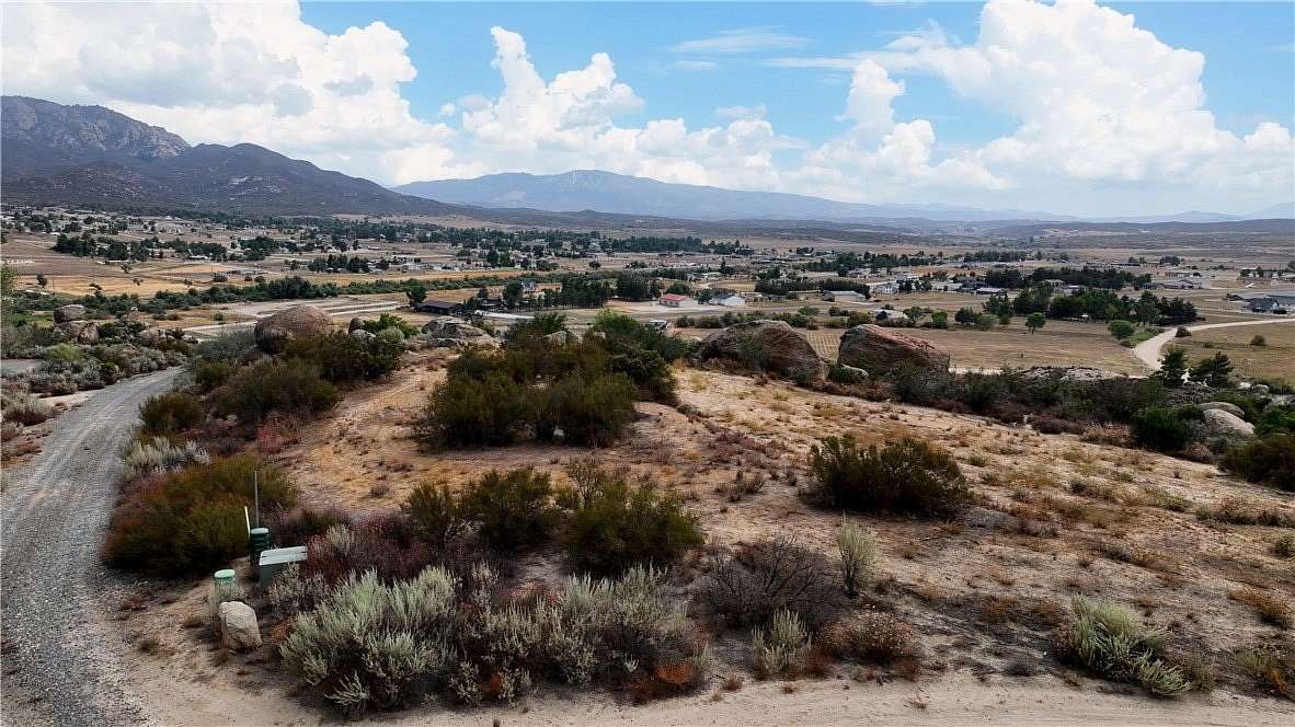 2.68 Acres of Residential Land for Sale in Aguanga, California