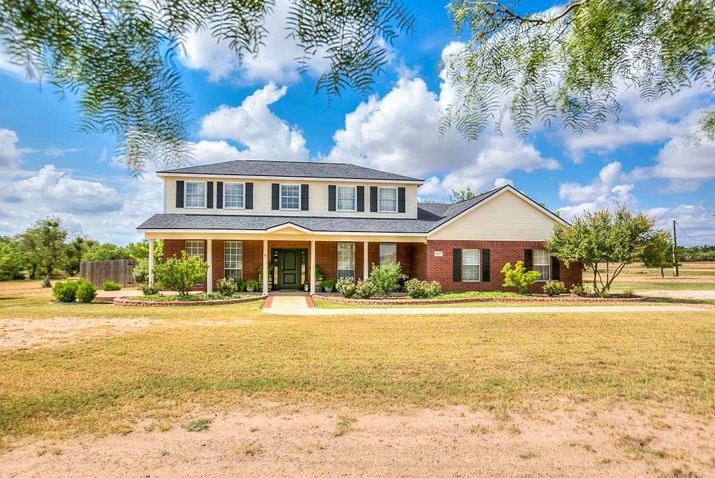 1.6 Acres of Residential Land with Home for Sale in Ballinger, Texas