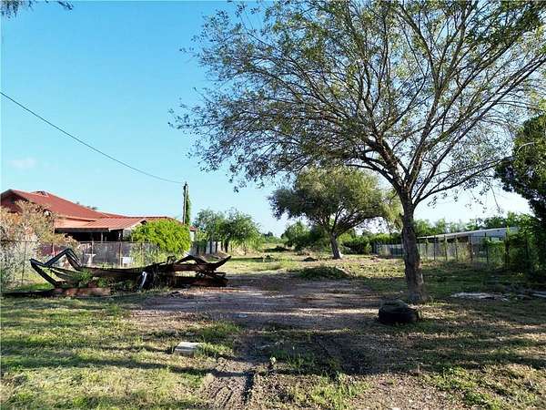 0.46 Acres of Mixed-Use Land for Sale in Brownsville, Texas