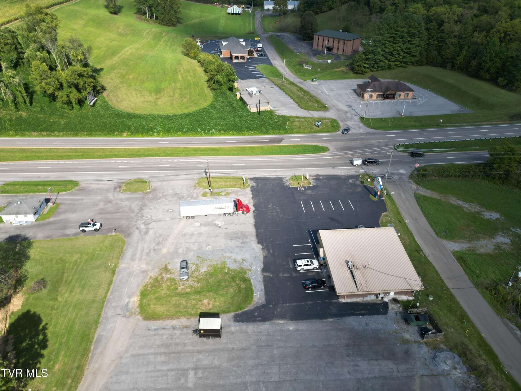 1.9 Acres of Mixed-Use Land for Sale in Castlewood, Virginia