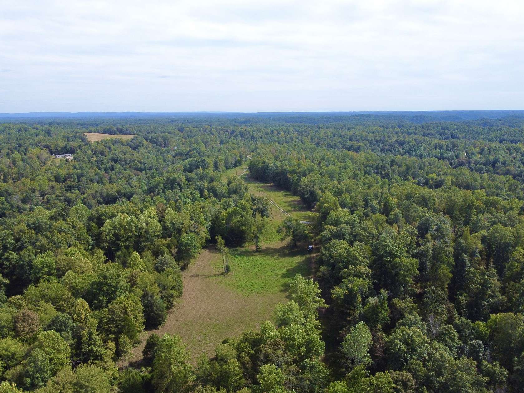 26.5 Acres of Recreational Land for Sale in Gainesboro, Tennessee